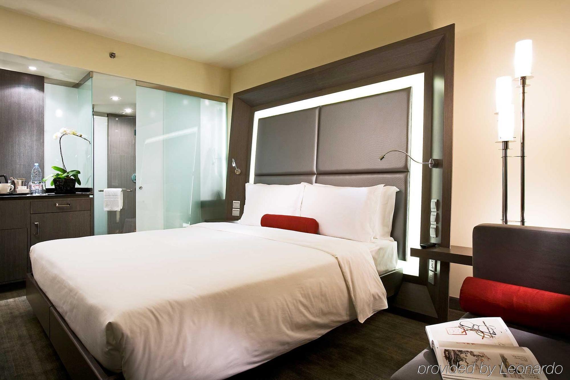 Novotel Beijing Sanyuan Exteriör bild