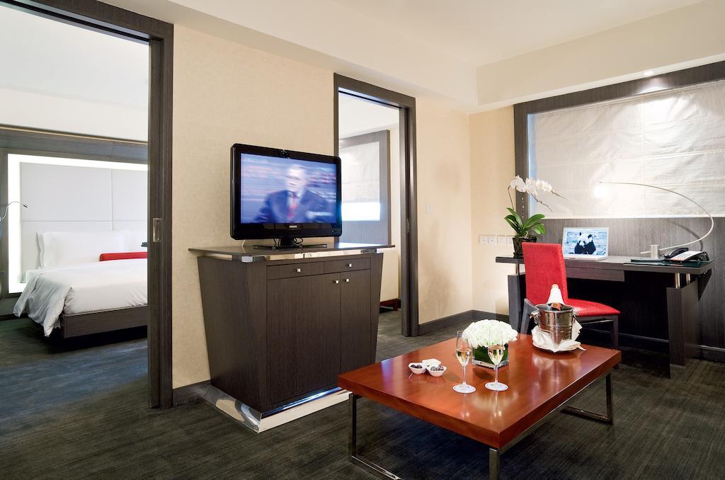Novotel Beijing Sanyuan Exteriör bild