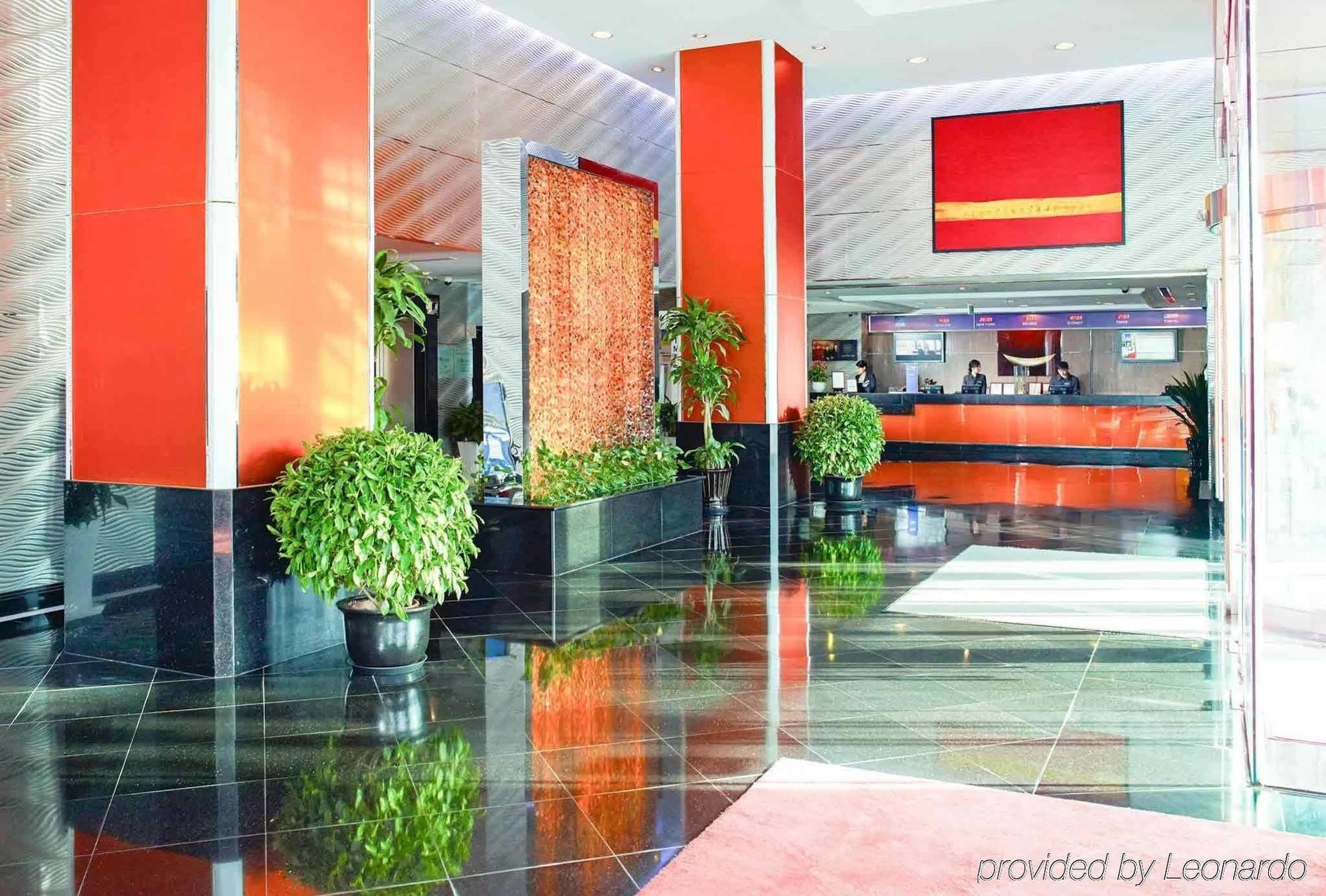 Novotel Beijing Sanyuan Exteriör bild